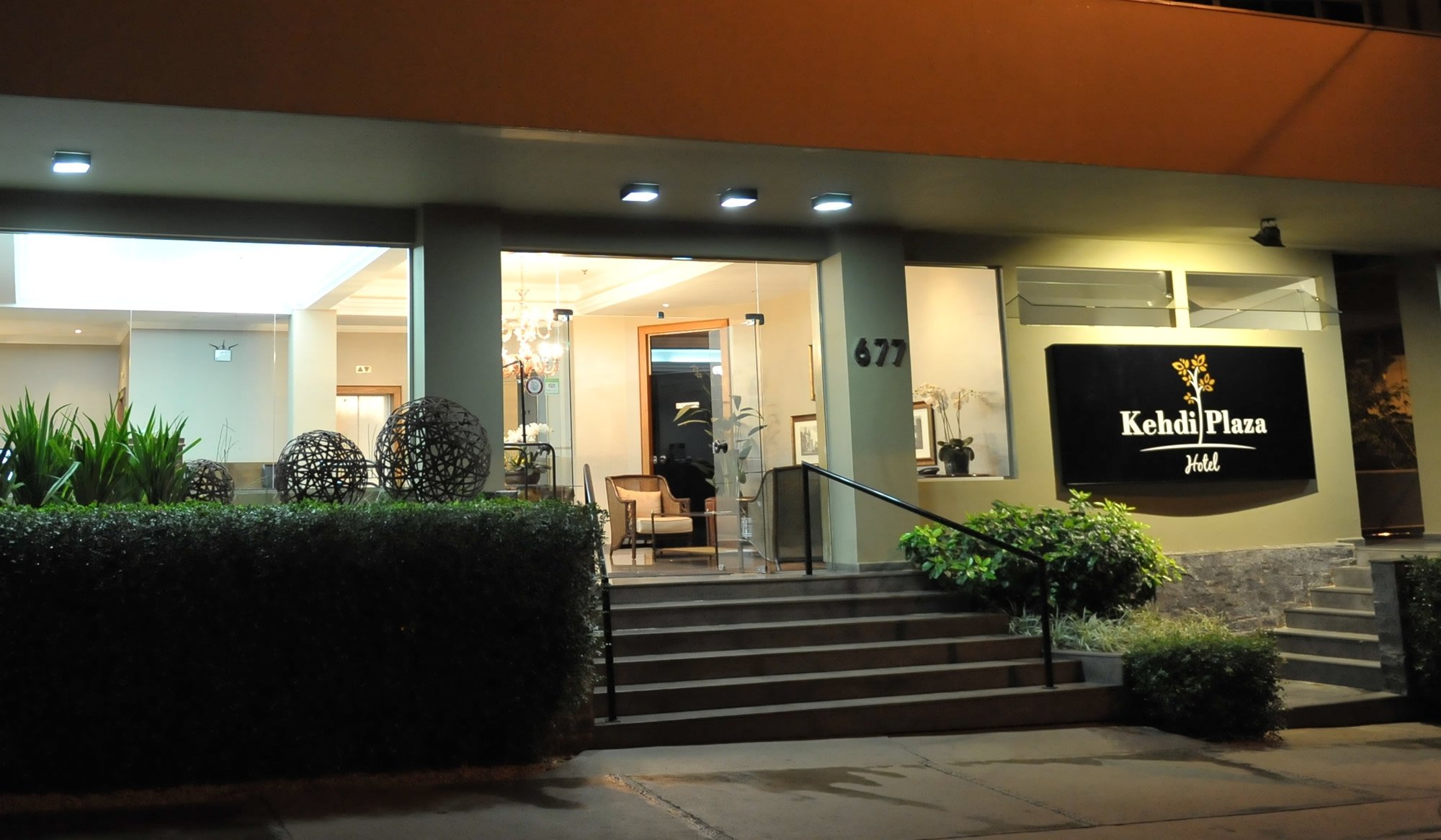 Kehdi Plaza